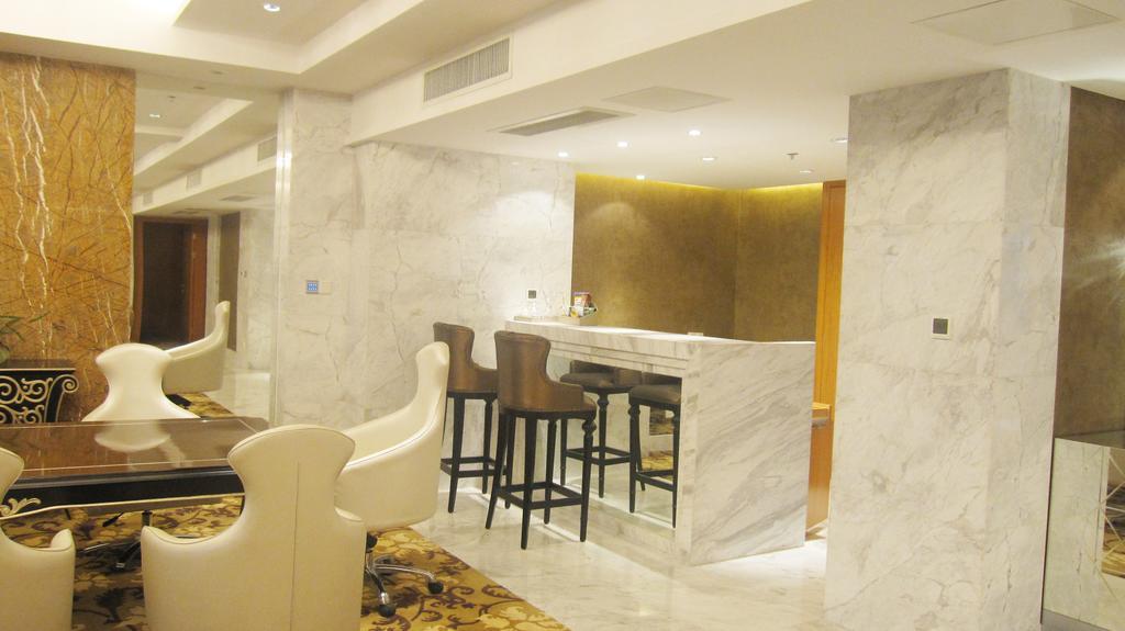 Glarun Jinling Hotel Нанкин Экстерьер фото